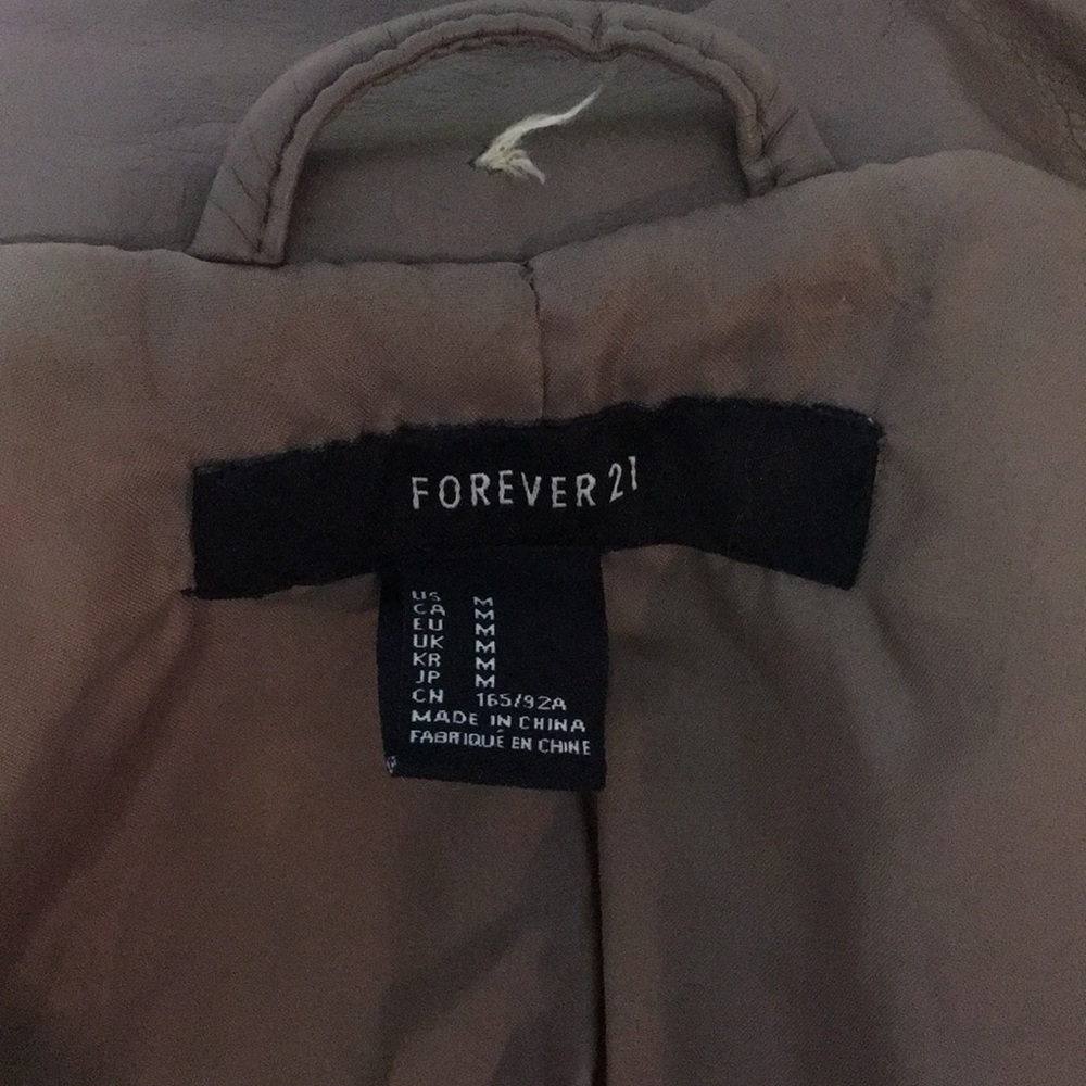 jacket - Picture 3 of 4